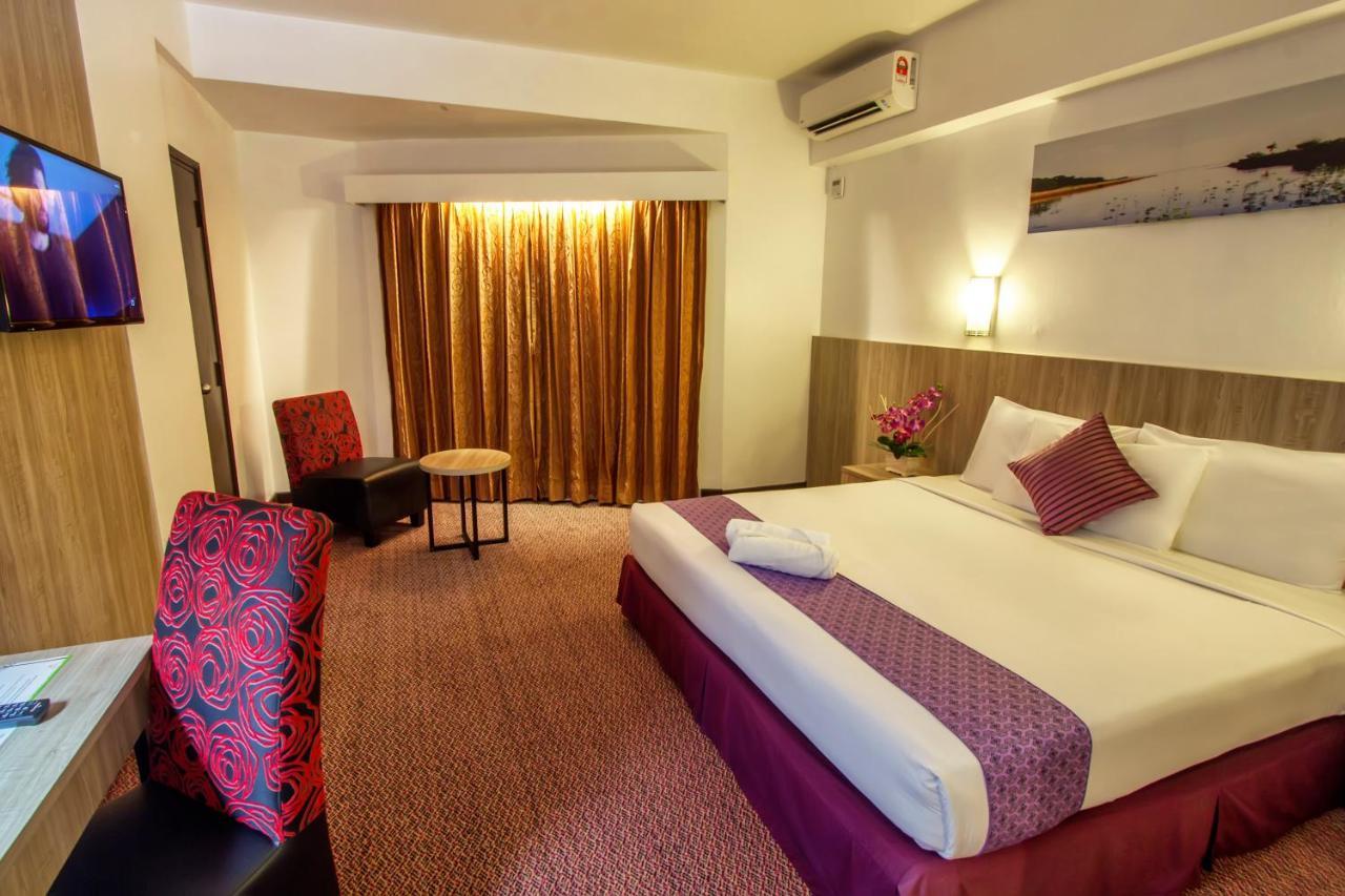 Hotel Grand Continental Langkawi 3*