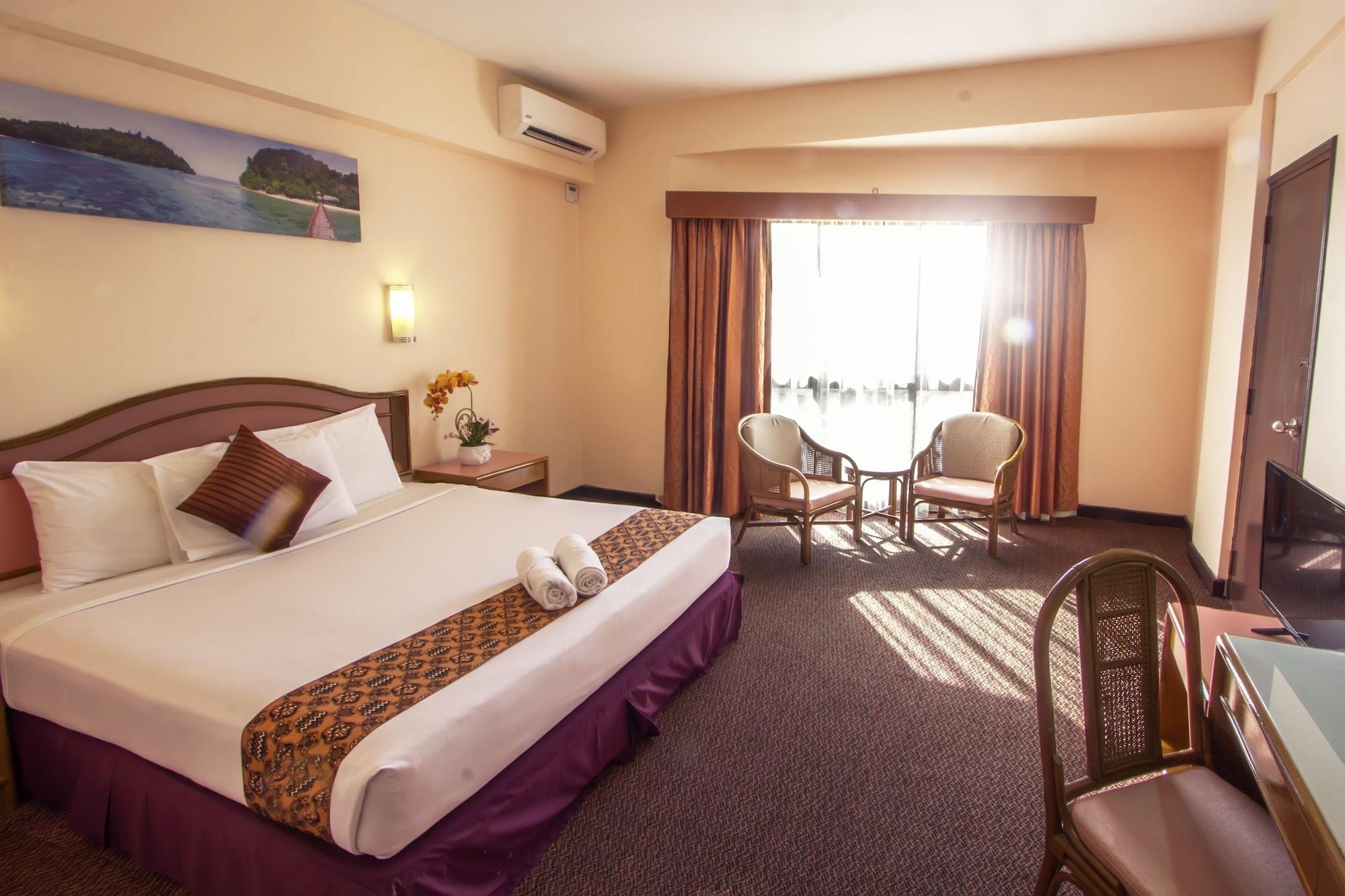 Hotel Grand Continental Langkawi 3*
